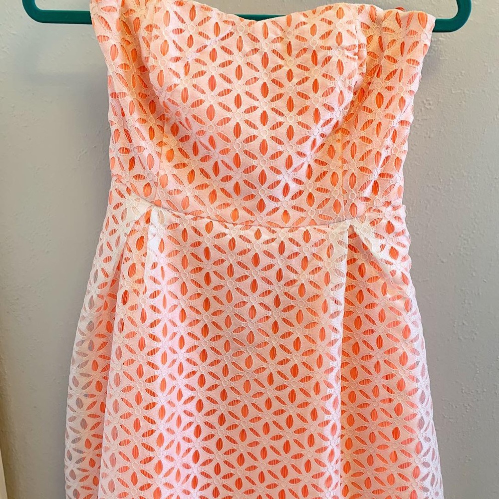 Strapless dress